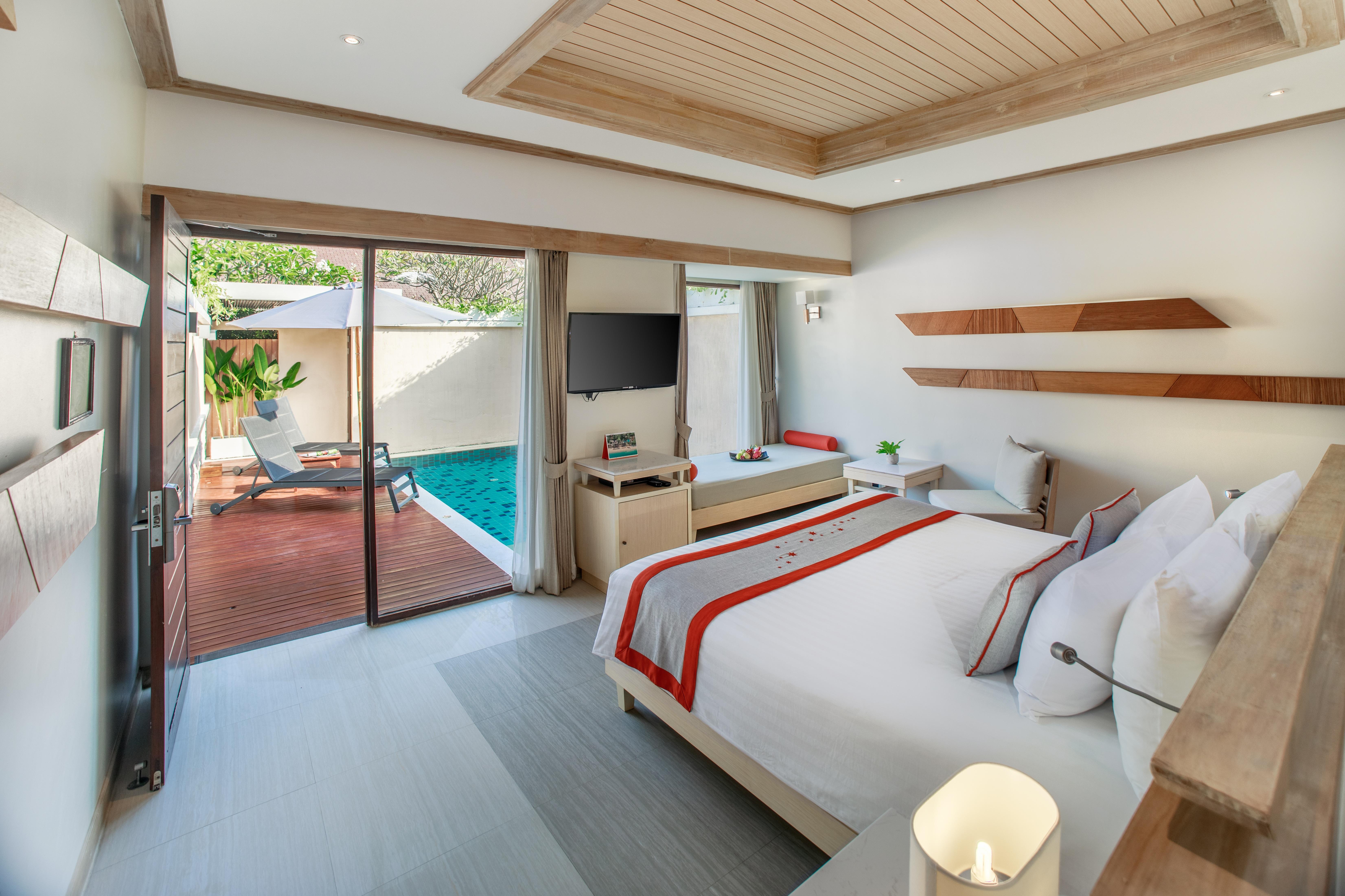 Garden Pool Villa with Roundtrip Airport Transfer